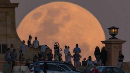 supermoon-london_20161115_080112